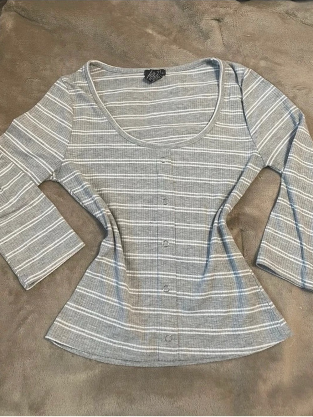 Striped Scoop Neck Button-Front Junior’s Top - Gray & White